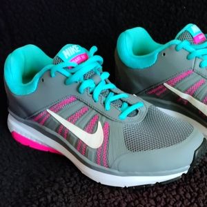 NEW Nike Dart XII Florescent Blue/Hot Pink Running sneakers Women's 7.5